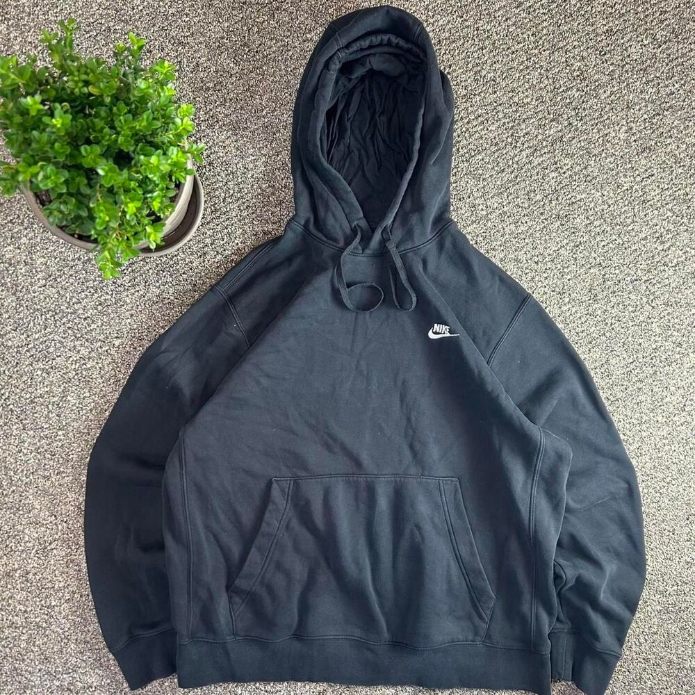 Nike Men's Black Hoodie